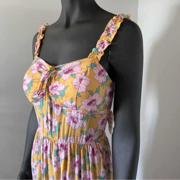 ⚪️ NWT AUW Yellow Floral Midi Dress NWT Size L - Picture 2 of 8